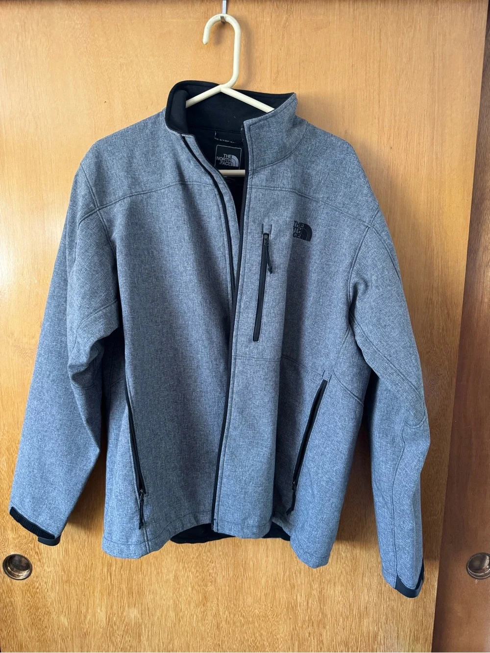 The North Face Men’s Gray Softshell Performance Jacket